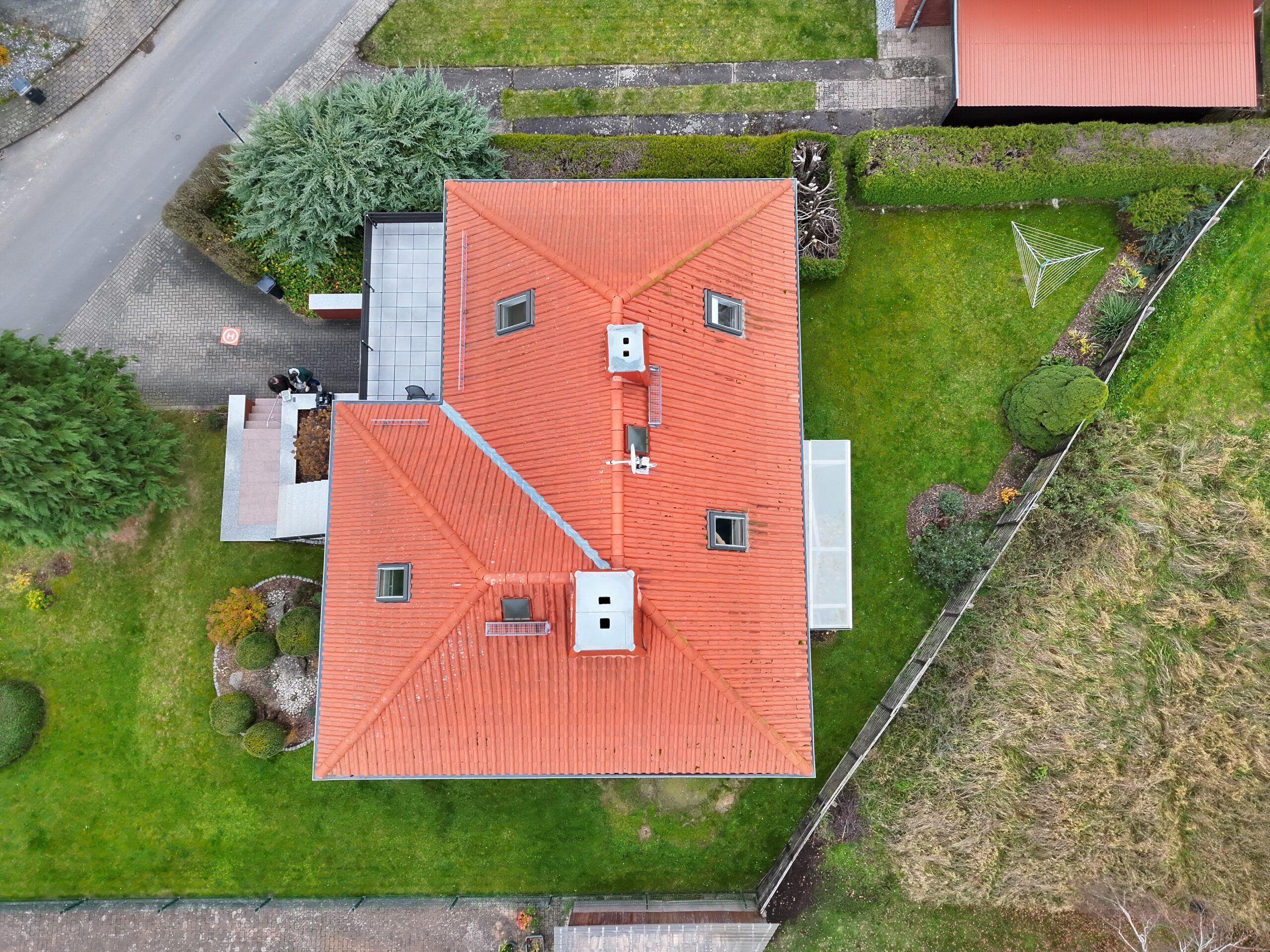 Drohneninspektion Windenergie & Solarparks Wartung von Windkraftanlagen Windspektrum Service